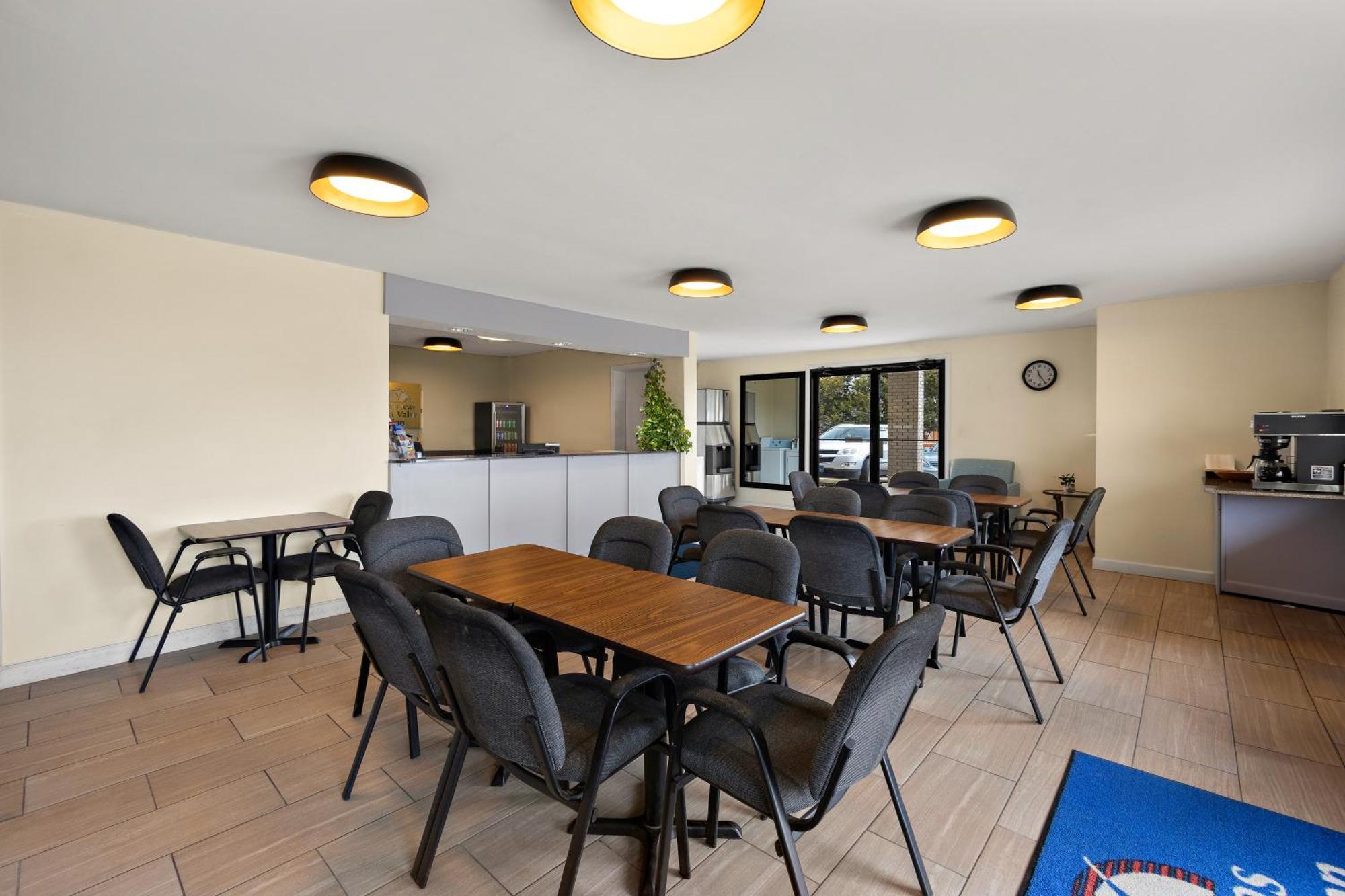 Americas Best Value Inn-Celina Екстер'єр фото