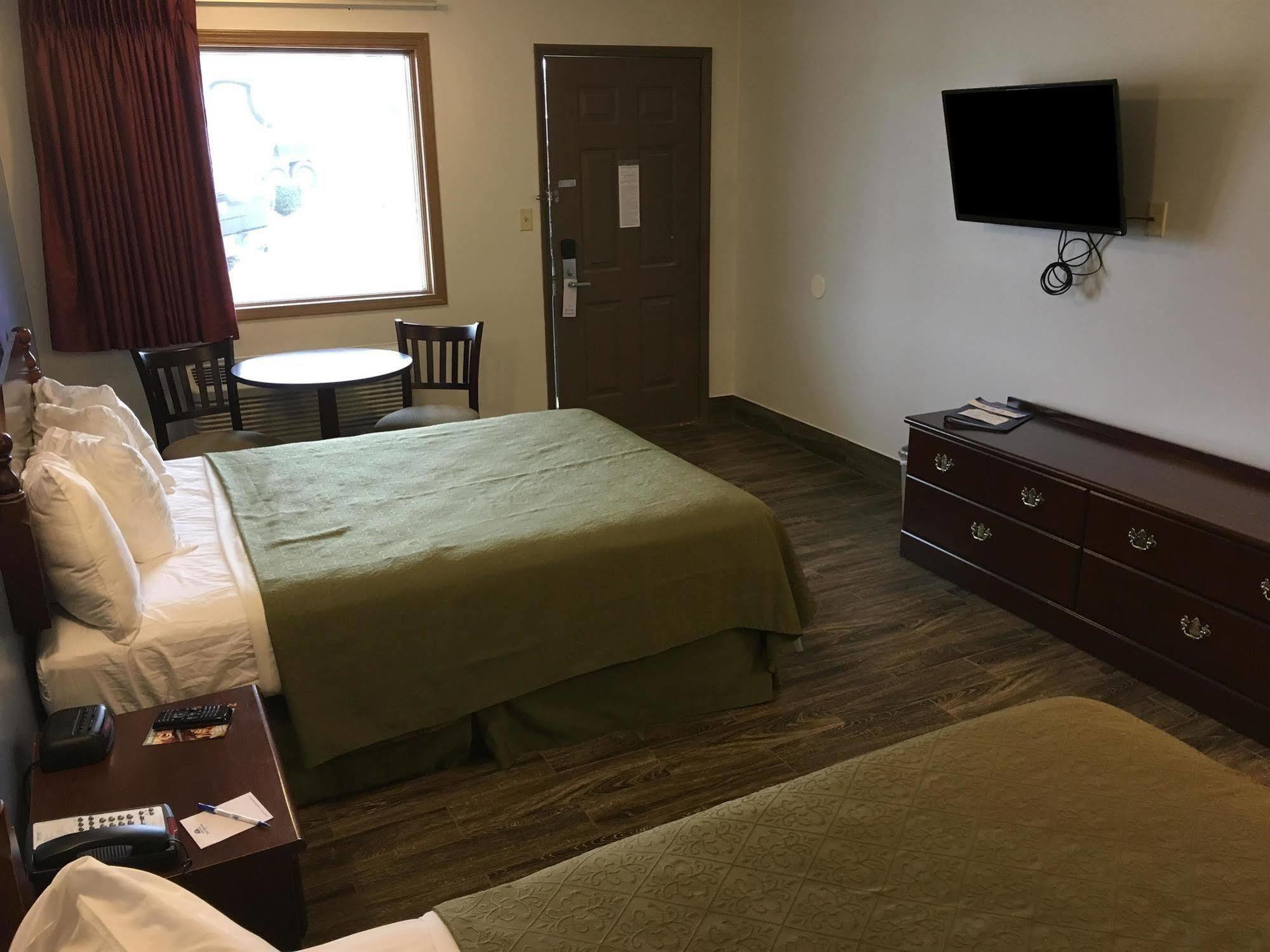 Americas Best Value Inn-Celina Екстер'єр фото